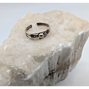 Adjustable 925 Sterling Silver Scroll Middle Ball Toe Ring